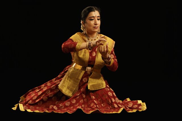 Sushmita Banerjee performing in Kerala